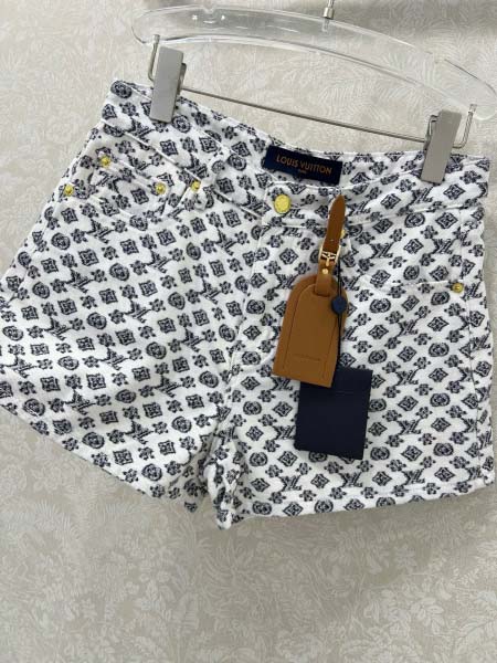 2026年3月6日入荷早春新作Louis Vuittonデニムパンツファッション/誕生日プレゼント/贈り物 can工場