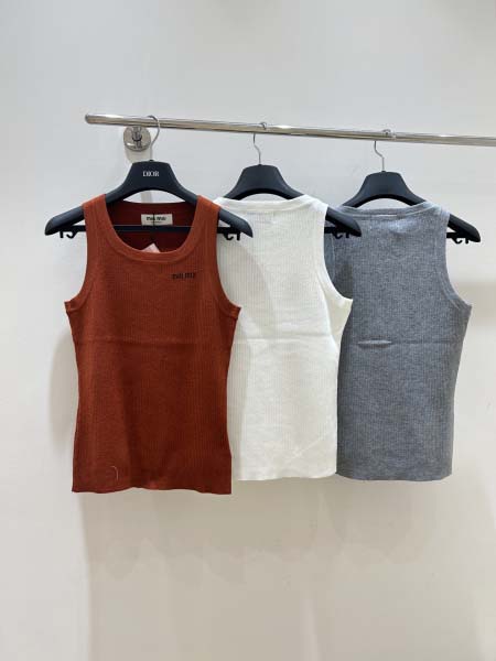 2026年3月6日入荷早春新作 Miumiu女性用ファッション/誕生日プレゼント/贈り物 can工場