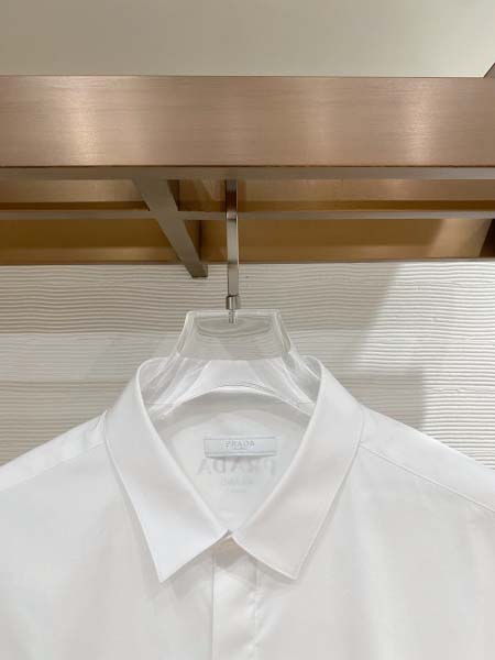 2026年3月7日入荷春夏新作Pradaシャツ高品質DH工場
