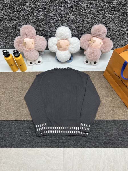 2026年3月13日新作Fendi長袖原版復刻人気商品/誕生日プレゼント/FF工場