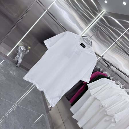 2026年3月17日新作Balenciaga 半袖 tシャツ人気商品/誕生日プレゼント/FF工場