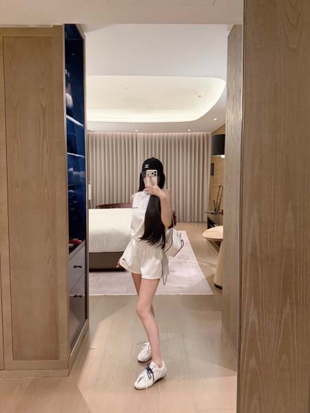 2026年3月9日入荷早春新作MIUMIUセット女性用ファッション/誕生日プレゼント/贈り物 can工場