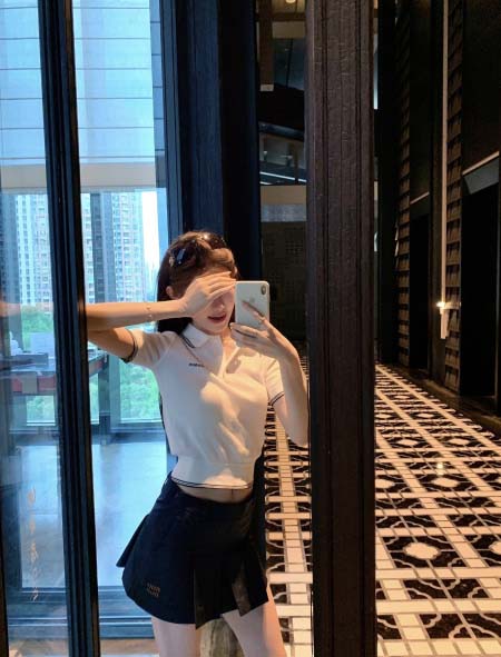 2026年3月9日入荷早春新作MIUMIU女性用ファッション/誕生日プレゼント/贈り物 can工場