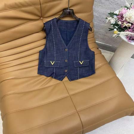 2026年3月21日入荷早春新作VALENTINO女性用ファッション/誕生日プレゼント/贈り物 can工場