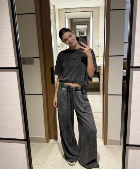 2026年3月21日入荷早春新作Adidasセット女性用ファッション/誕生日プレゼント/贈り物 can工場