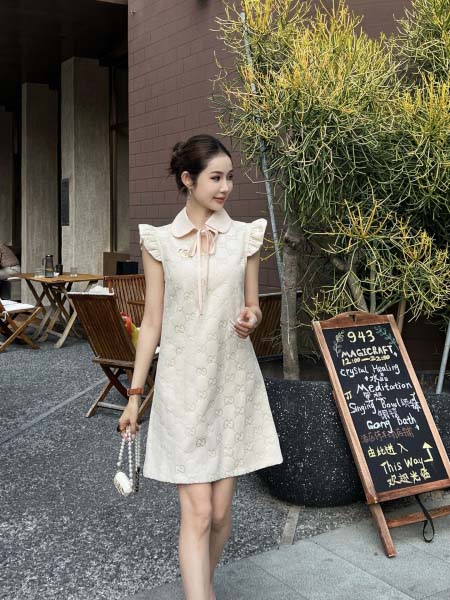 2026年3月22日入荷早春新作Gucci女性用ファッション/誕生日プレゼント/贈り物 can工場