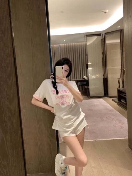 2026年3月22日入荷早春新作celine女性用ファッション/誕生日プレゼント/贈り物 can工場