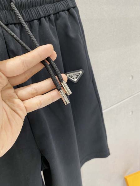 2026年3月23日入荷新作Pradaスーツ上下 超厳選★高級品/誕生日プレゼント/OM工場