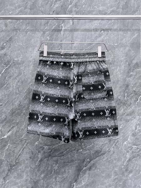 2026年3月25日入荷新作Louis Vuitton半ズボン 超厳選★高級品/誕生日プレゼント/OM工場