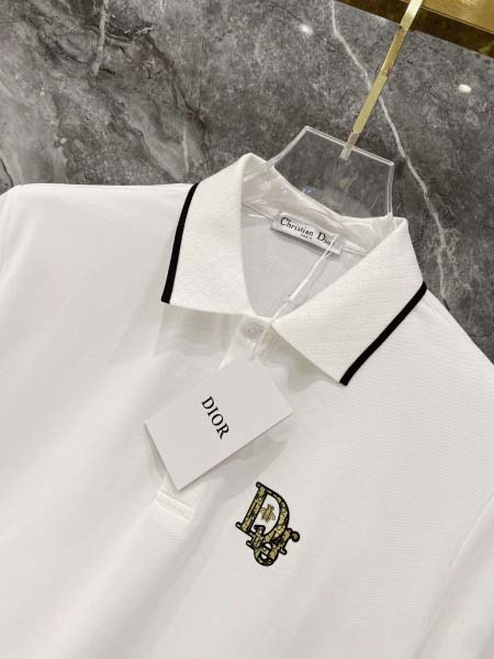 2026年3月25日入荷新作Dior半袖 tシャツ 超厳選★高級品/誕生日プレゼント/OM工場