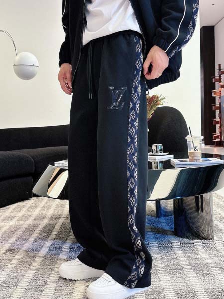 2026年3月25日入荷新作Louis Vuitton上下セット 超厳選★高級品/誕生日プレゼント/OM工場