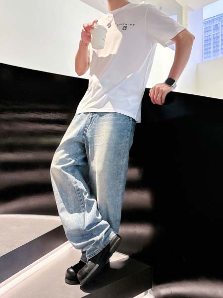 2026年3月29日入荷新作Givenchy半袖Tシャツ春夏高品質超厳選★入手困難/LD工場