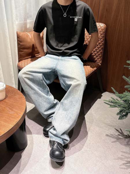 2026年3月29日入荷新作Givenchy半袖Tシャツ春夏高品質超厳選★入手困難/LD工場