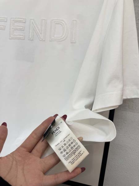 2026年3月29日入荷新作Fendi半袖Tシャツ春夏高品質超厳選★入手困難/LD工場