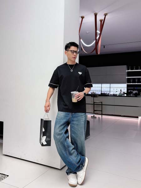 2026年3月31日入荷新作Prada半袖Tシャツ春夏高品質超厳選★入手困難/LD工場