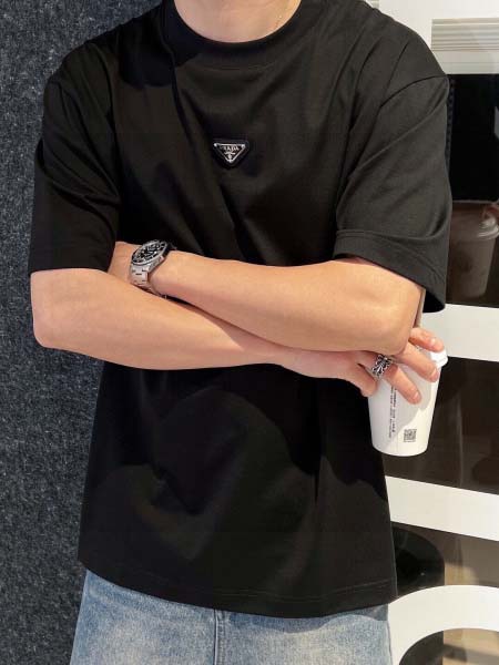 2026年3月31日入荷新作Prada半袖Tシャツ春夏高品質超厳選★入手困難/LD工場