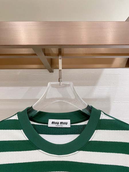 2026年3月31日入荷新作miumiu半袖Tシャツ春夏高品質超厳選★入手困難/LD工場