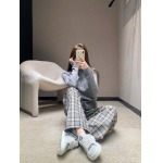 2026年3月6日入荷早春新作Miu Miuズボンファッション/誕生日プレゼント/贈り物 can工場