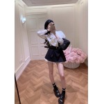 2026年3月6日入荷早春新作 Miumiuセット女性用ファッション/誕生日プレゼント/贈り物 can工場