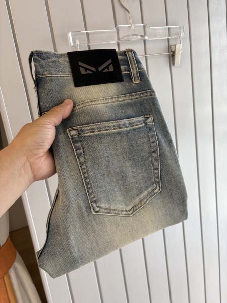 2026年3月9日新作Fendiジーパン高品質人気商品/誕生...