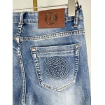 2026年3月18日春夏新作VERSACEジーパン luols工場