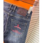 2026年3月18日春夏新作ファッション高品質Pradaジーパン luols工場