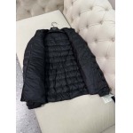 2026年3月18日春夏新作ファッション高品質Pradaジーパン luols工場