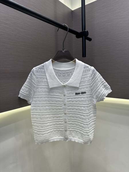 2026年3月9日入荷早春新作MIUMIU女性用ファッション...