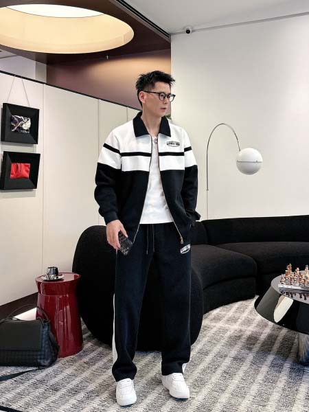 2026年3月23日入荷新作Louis Vuittonスーツ...