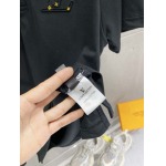 2026年3月23日入荷新作Louis Vuitton半袖 tシャツ 超厳選★高級品/誕生日プレゼント/OM工場