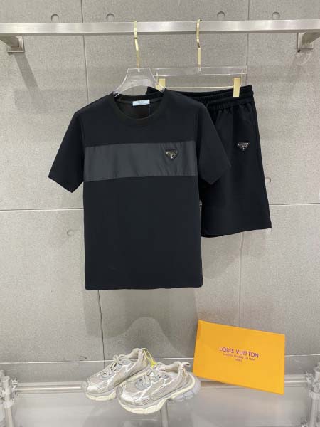 2026年3月23日入荷新作Pradaスーツ上下 超厳選★高...