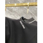 2026年3月25日入荷新作MiuMiu半袖 tシャツ 超厳選★高級品/誕生日プレゼント/OM工場