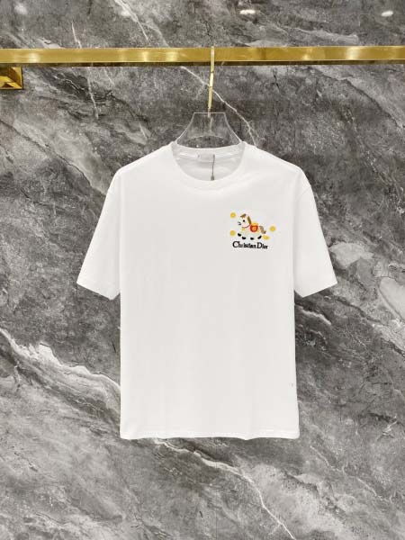 2026年3月25日入荷新作Dior半袖 tシャツ 超厳選★...