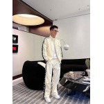 2026年3月25日入荷新作Louis Vuitton上下セット 超厳選★高級品/誕生日プレゼント/OM工場