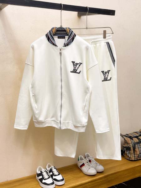 2026年3月25日入荷新作Louis Vuitton上下セ...