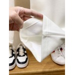 2026年3月25日入荷新作Louis Vuitton上下セット 超厳選★高級品/誕生日プレゼント/OM工場