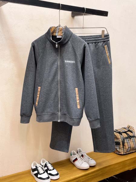 2026年3月25日入荷新作Burberry上下セット 超厳...