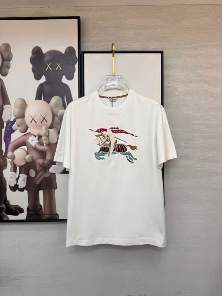 2026年3月29日入荷新作Burberry半袖Tシャツ春夏...