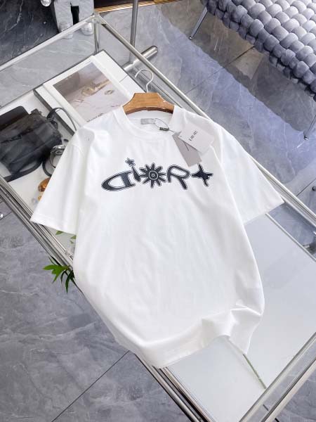 2026年3月30日入荷新作Dior半袖Tシャツ春夏高品質超...