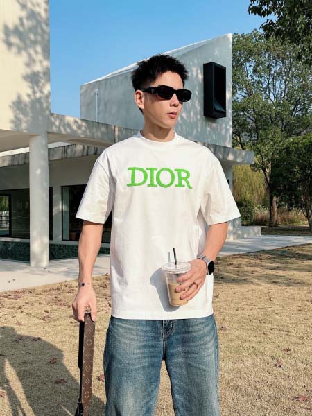 2026年3月30日入荷新作Dior半袖Tシャツ春夏高品質超...