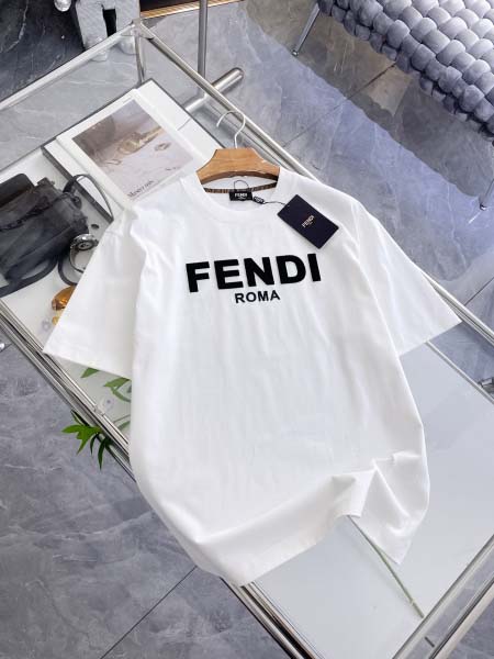 2026年3月29日入荷新作Fendi半袖Tシャツ春夏高品質...