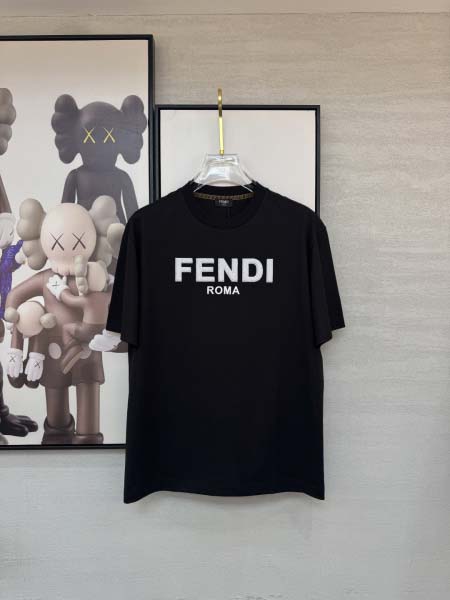 2026年3月29日入荷新作Fendi半袖Tシャツ春夏高品質...