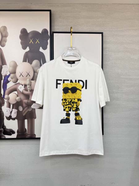 2026年3月29日入荷新作Fendi半袖Tシャツ春夏高品質...