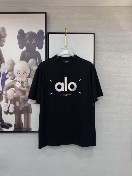 2026年3月30日入荷新作Alo半袖Tシャツ春夏高品質超厳...