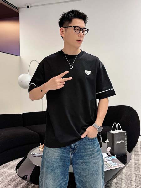 2026年3月31日入荷新作Prada半袖Tシャツ春夏高品質...