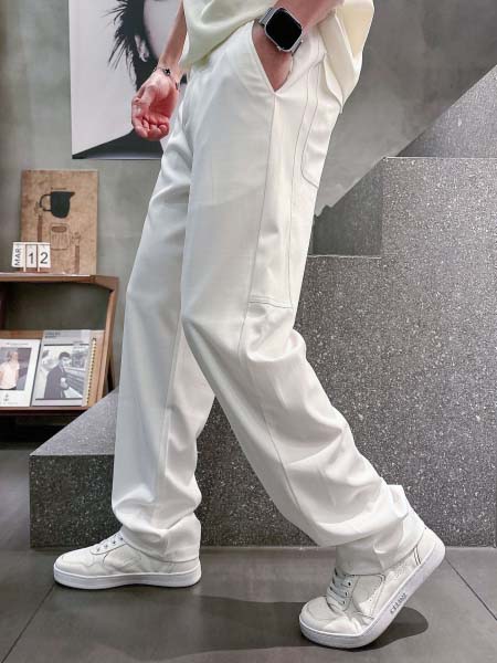 2026年4月1日春夏新作Pradaスラックス高品質人気商品...