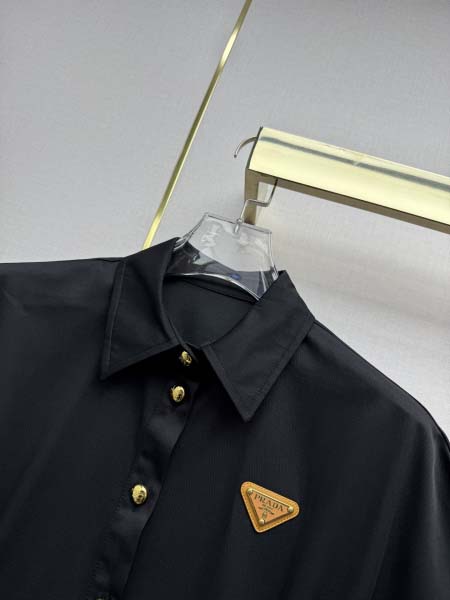 2026年4月4日入荷春夏新作Prada 高級品復刻 女性服 KL工場