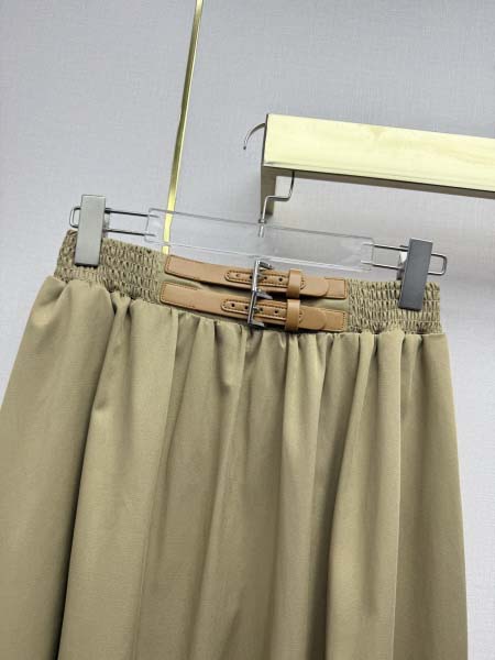 2026年4月4日入荷春夏新作Prada 高級品復刻 女性服 KL工場