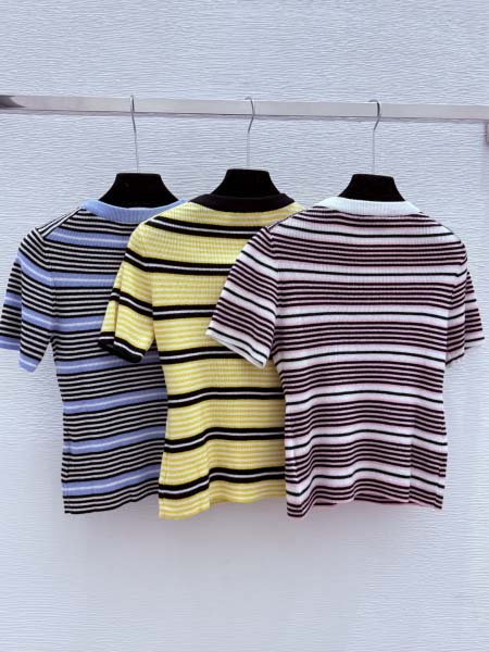 2026年4月4日入荷春夏新作Prada 高級品復刻 女性服 KL工場