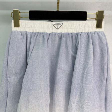 2026年4月4日入荷春夏新作Prada 高級品復刻 女性服 KL工場